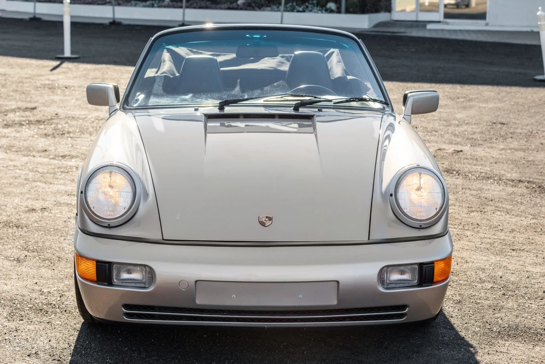 1990 Porsche 964 Carrera 4 - Image 17 of 31