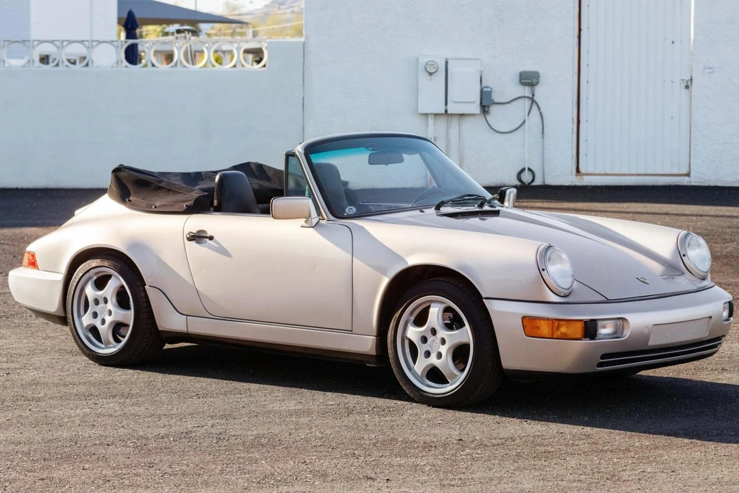 1990 Porsche 964 Carrera 4 - Image 1 of 31