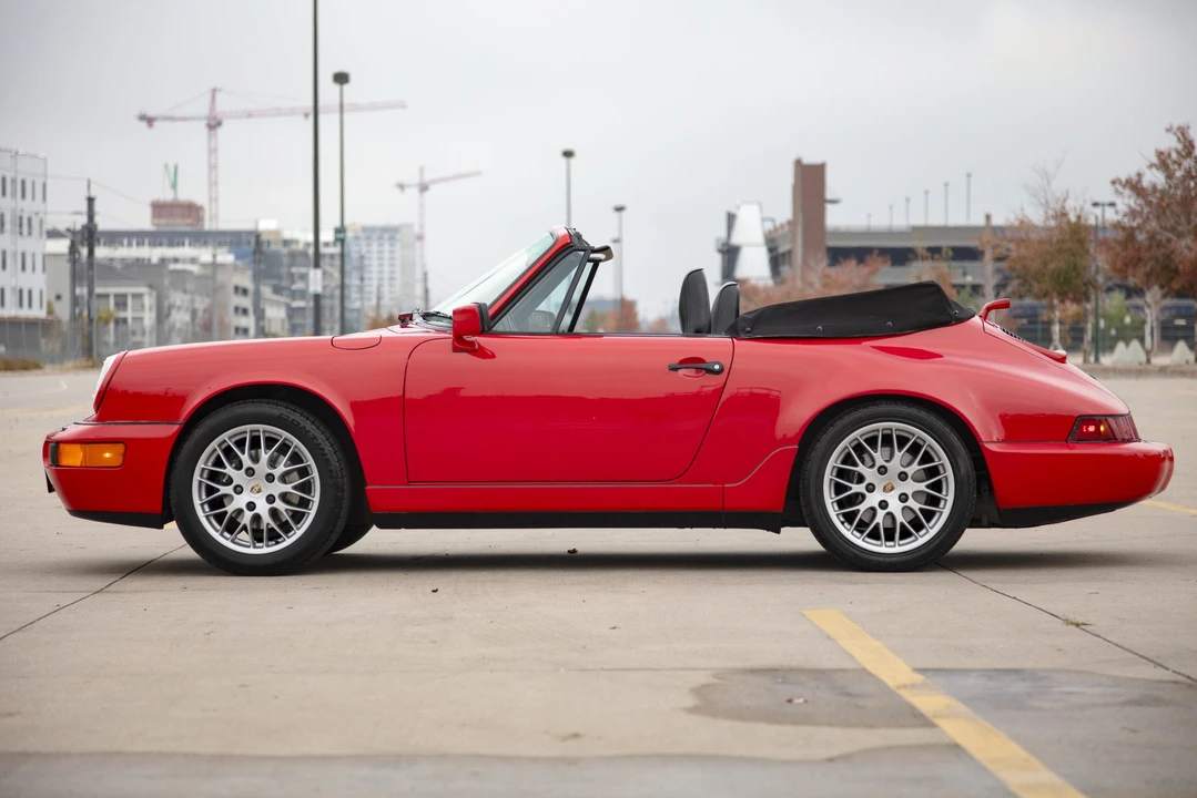 1990 Porsche 964 Carrera 4 - Image 8 of 31