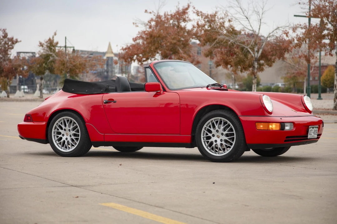1990 Porsche 964 Carrera 4 - Image 4 of 31