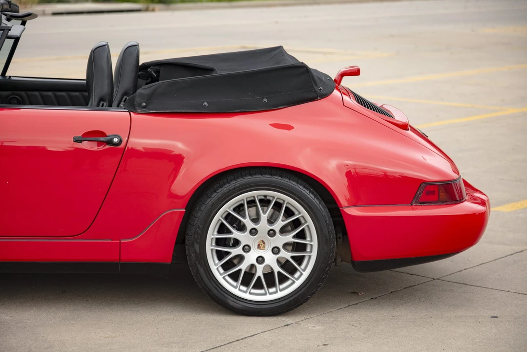 1990 Porsche 964 Carrera 4 - Image 13 of 31