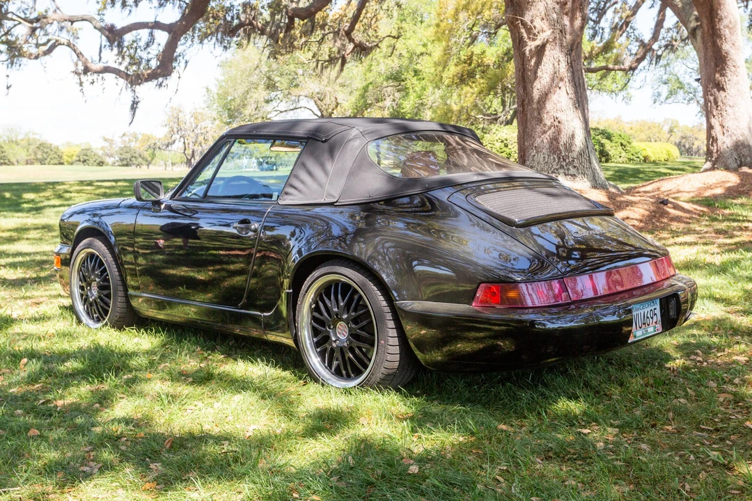 1990 Porsche 964 Carrera 4 - Image 16 of 31