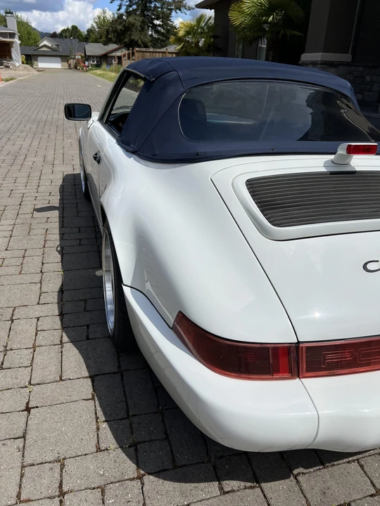 1990 Porsche 964 Carrera 4 - Image 27 of 31