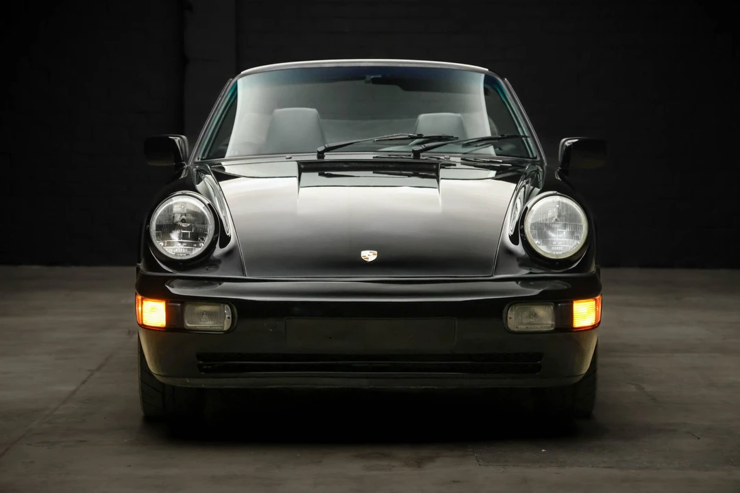1990 Porsche 964 Carrera 4 - Image 9 of 31