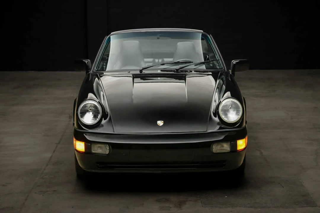 1990 Porsche 964 Carrera 4 - Image 10 of 31