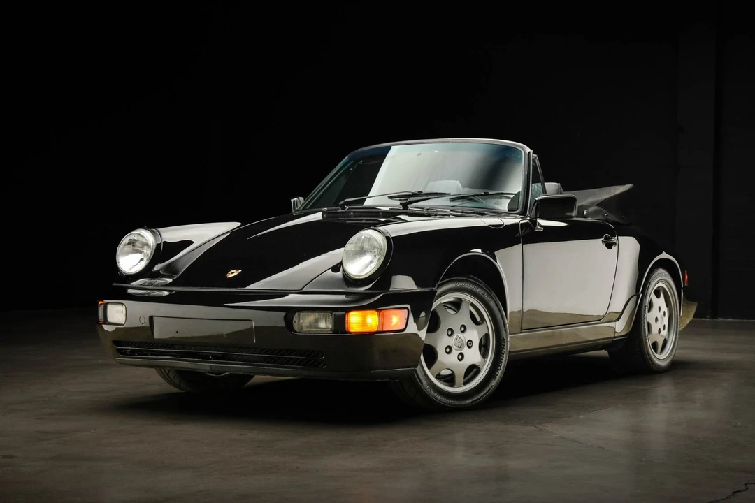 1990 Porsche 964 Carrera 4 - Image 6 of 31