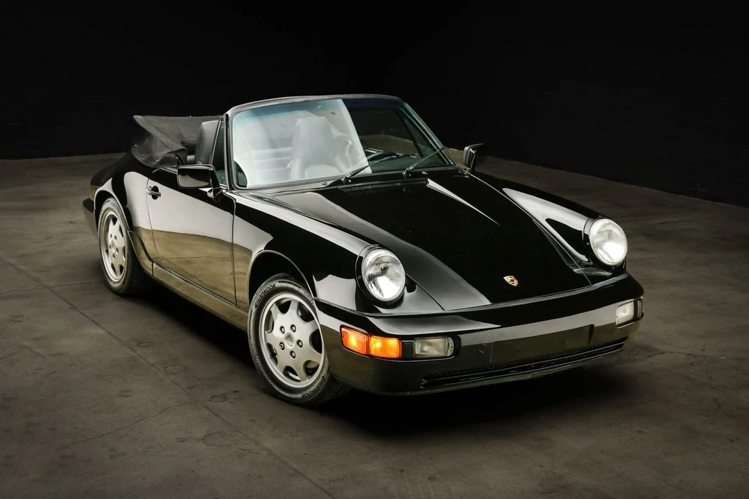 1990 Porsche 964 Carrera 4 - Image 12 of 31