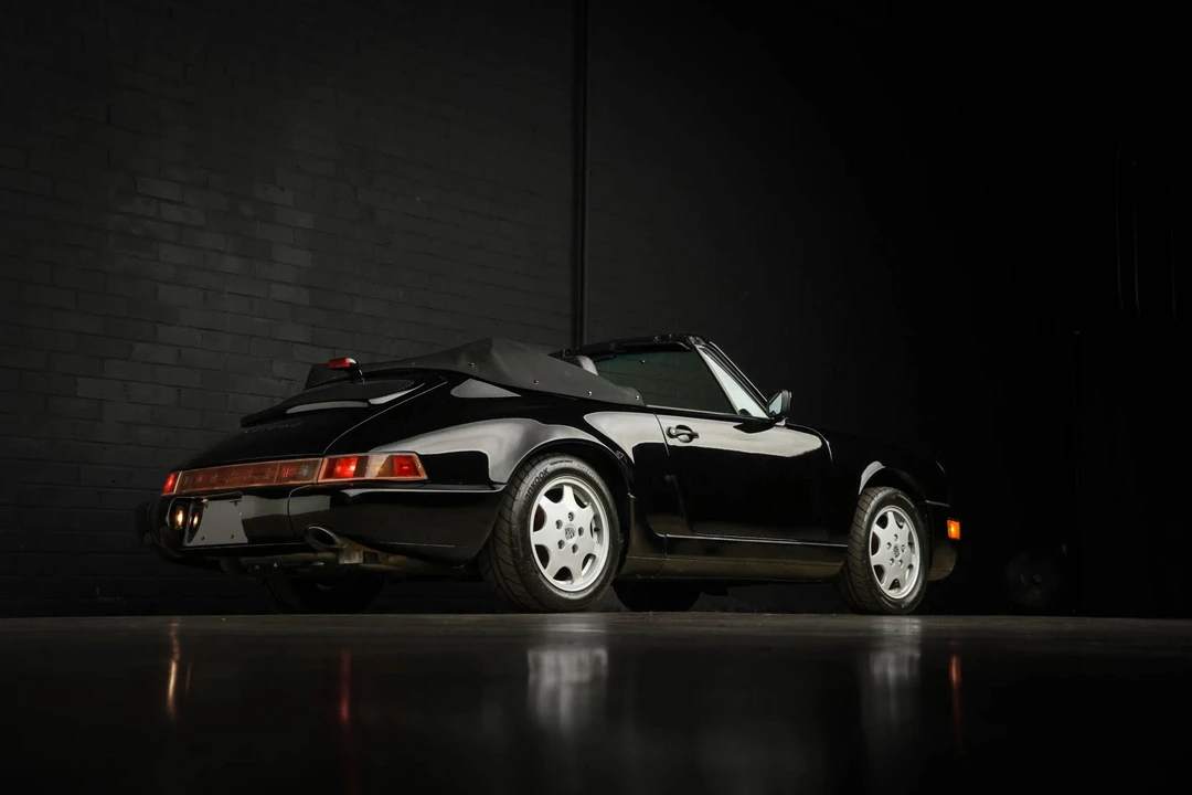 1990 Porsche 964 Carrera 4 - Image 21 of 31