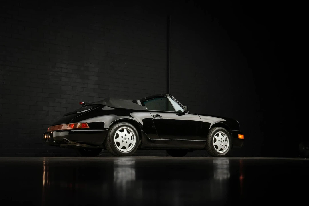 1990 Porsche 964 Carrera 4 - Image 20 of 31