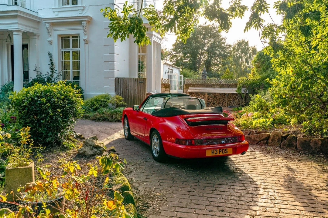1990 Porsche 964 Carrera 4 - Image 4 of 30