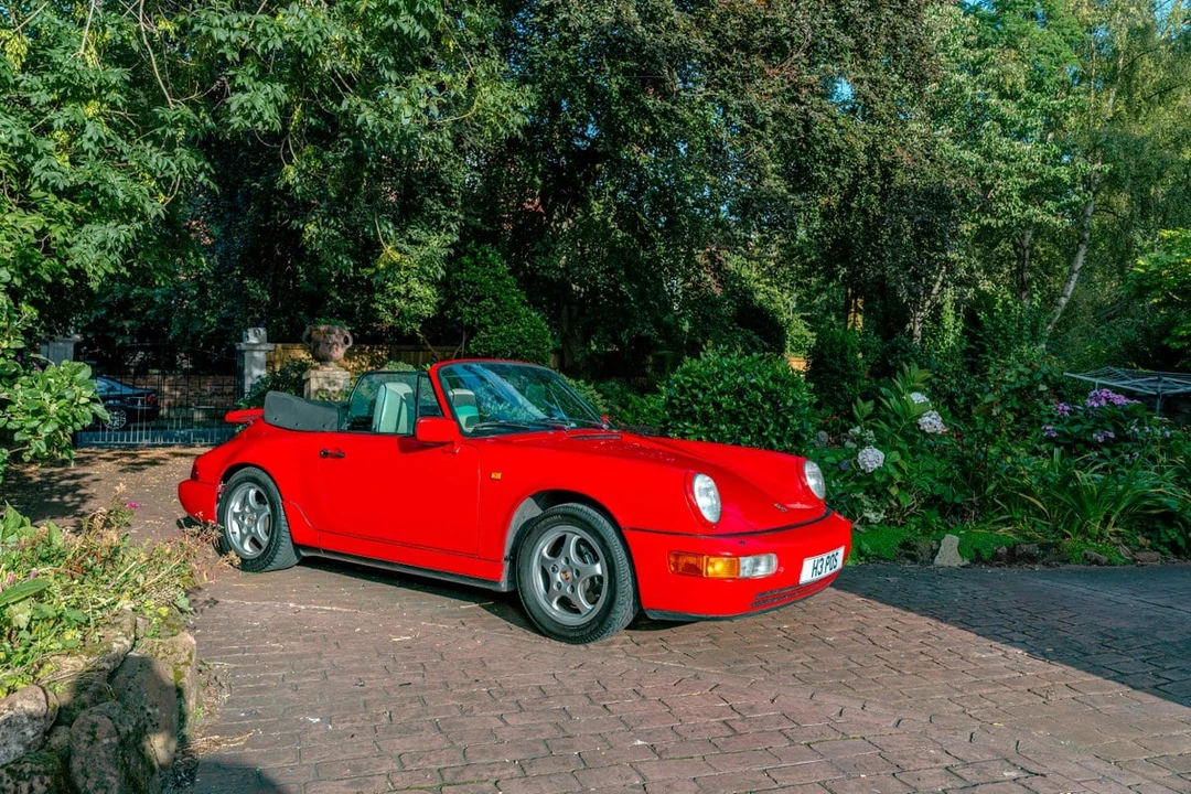 1990 Porsche 964 Carrera 4 - Image 3 of 30