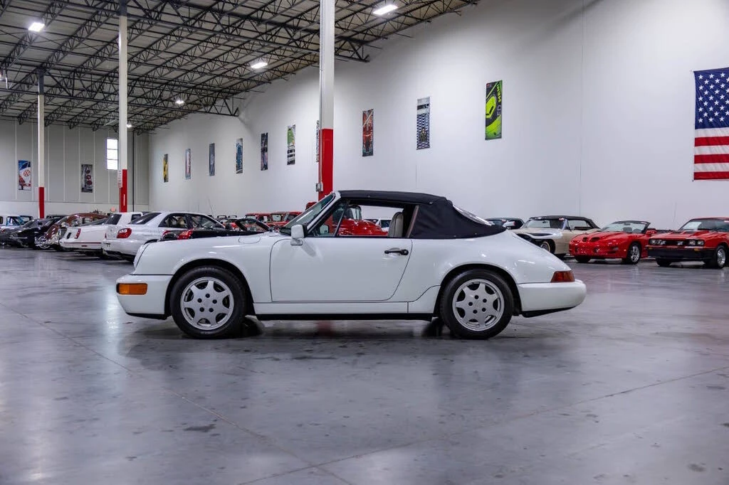 1990 Porsche 964 Carrera 4 - Image 19 of 31