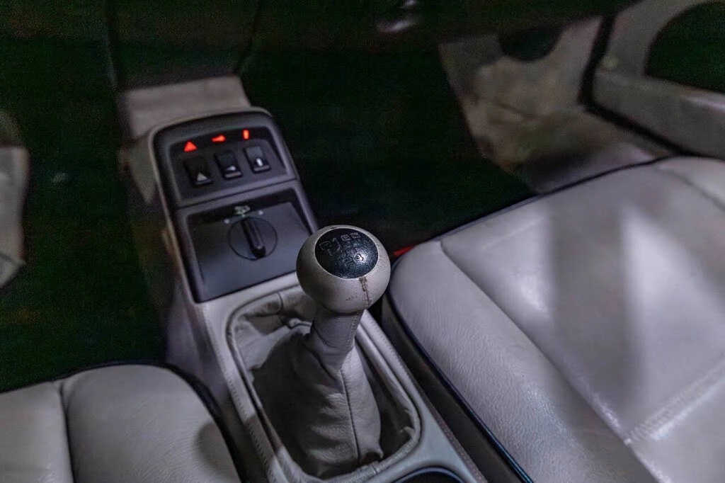 1990 Porsche 964 Carrera 4 - Image 14 of 31
