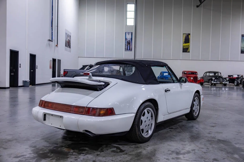 1990 Porsche 964 Carrera 4 - Image 22 of 31