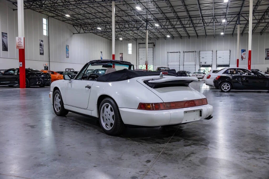 1990 Porsche 964 Carrera 4 - Image 4 of 31
