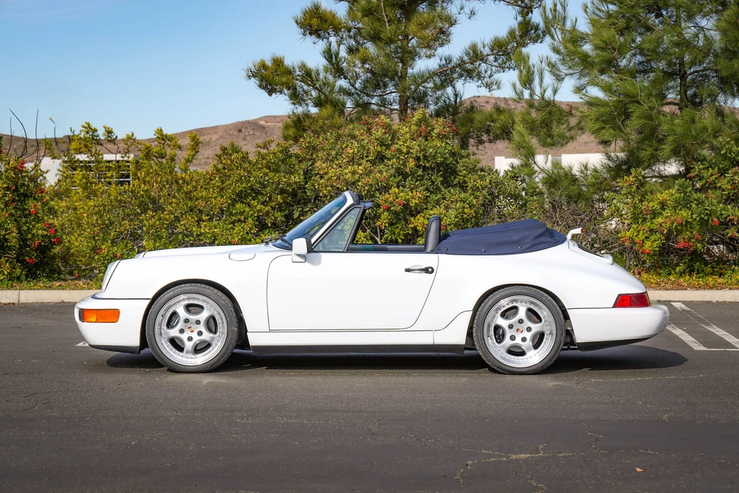 1990 Porsche 964 Carrera 4 - Image 6 of 31