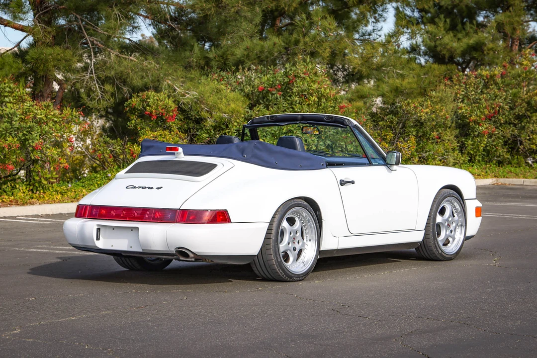 1990 Porsche 964 Carrera 4 - Image 11 of 31