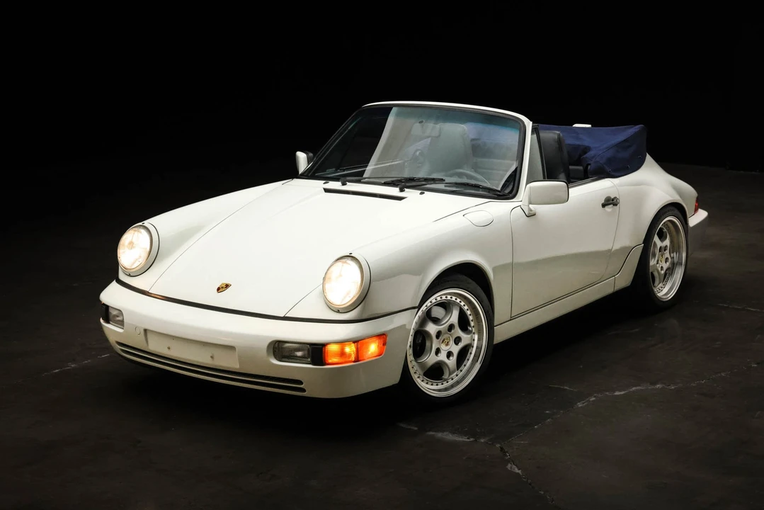 1990 Porsche 964 Carrera 4 - Image 18 of 31