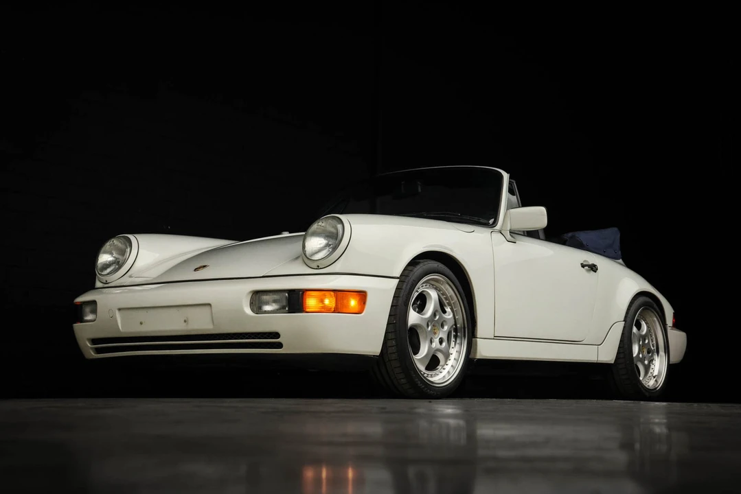 1990 Porsche 964 Carrera 4 - Image 19 of 31