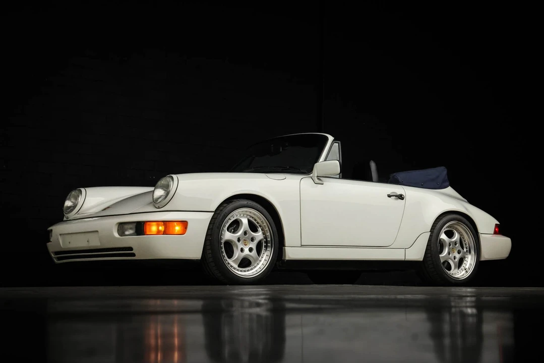 1990 Porsche 964 Carrera 4 - Image 20 of 31