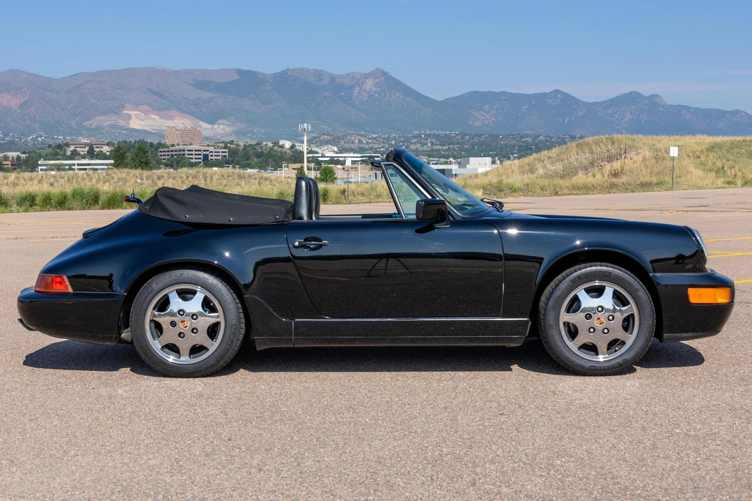 1990 Porsche 964 Carrera 4 - Image 3 of 31