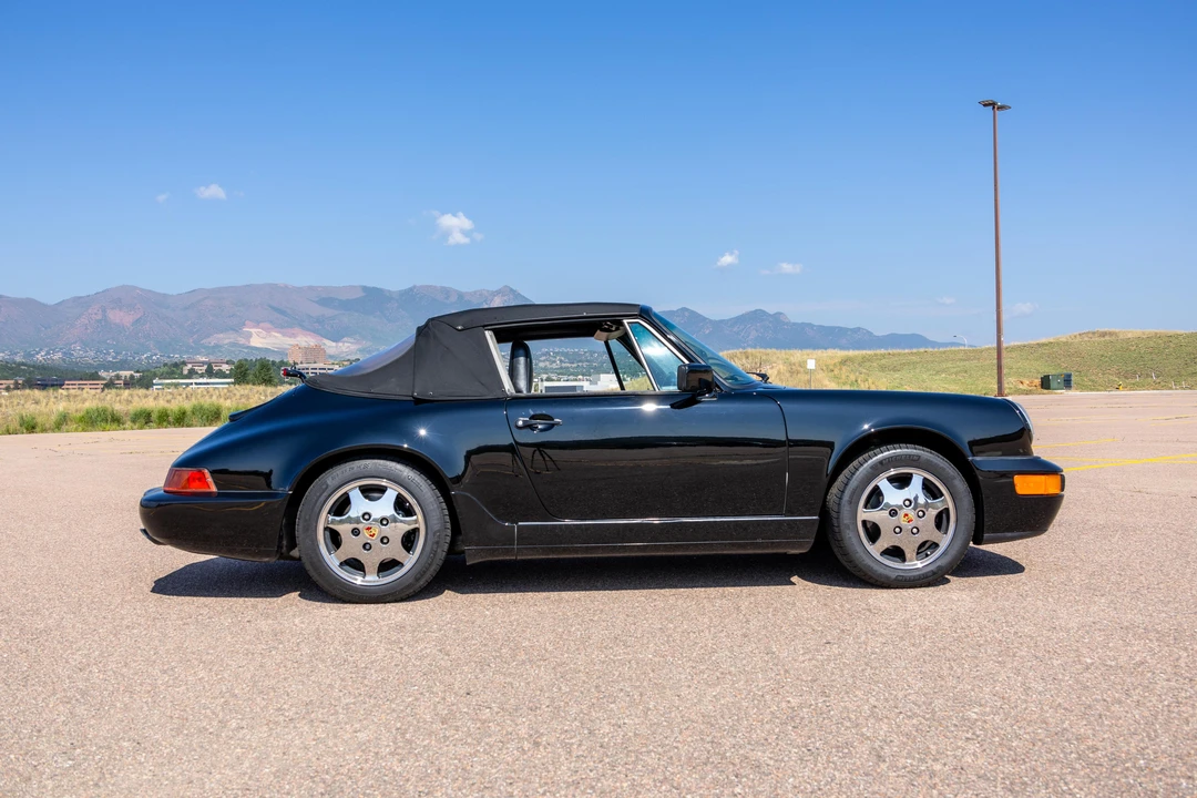 1990 Porsche 964 Carrera 4 - Image 23 of 31