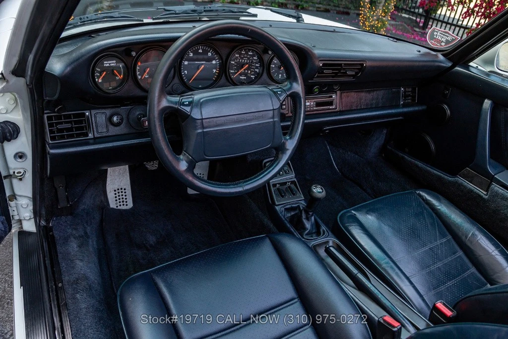 1990 Porsche 964 Carrera 4 - Image 23 of 24