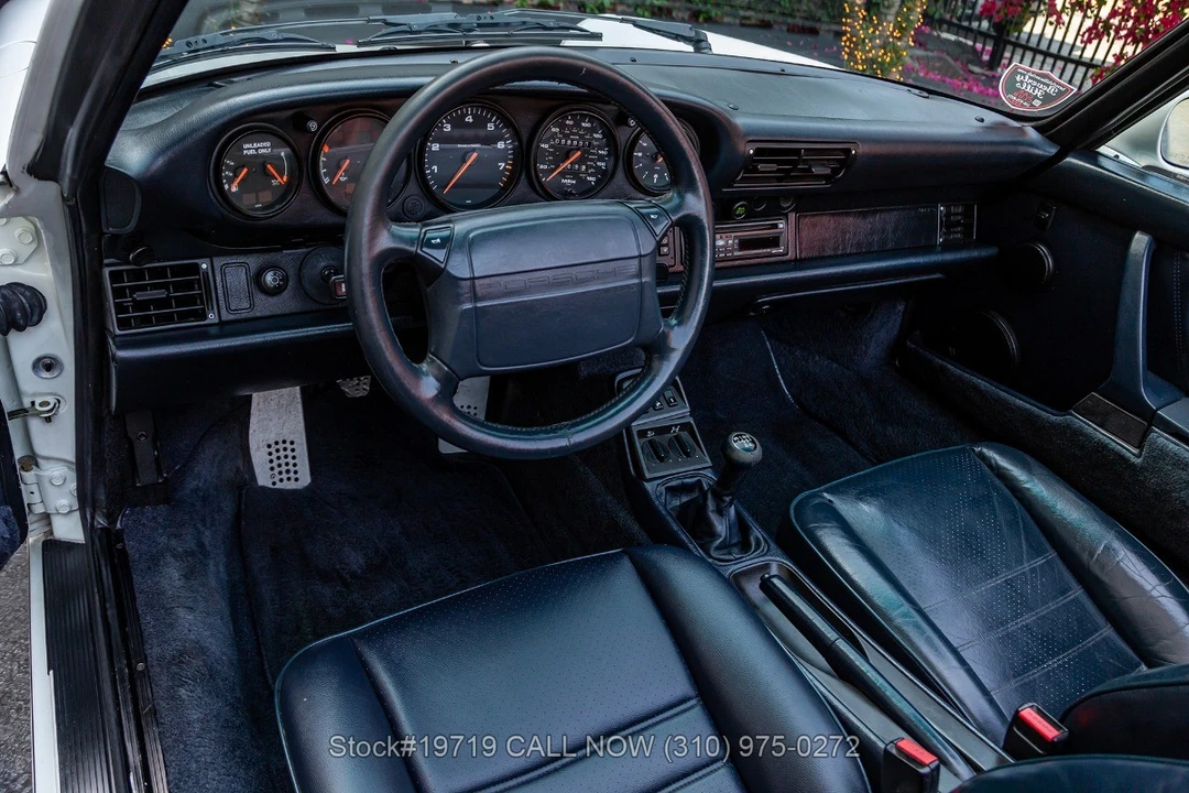 1990 Porsche 964 Carrera 4 - Image 24 of 31