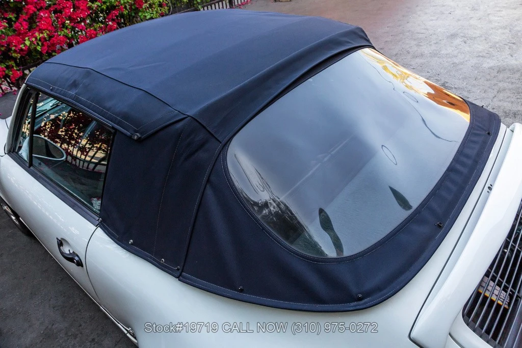 1990 Porsche 964 Carrera 4 - Image 13 of 24