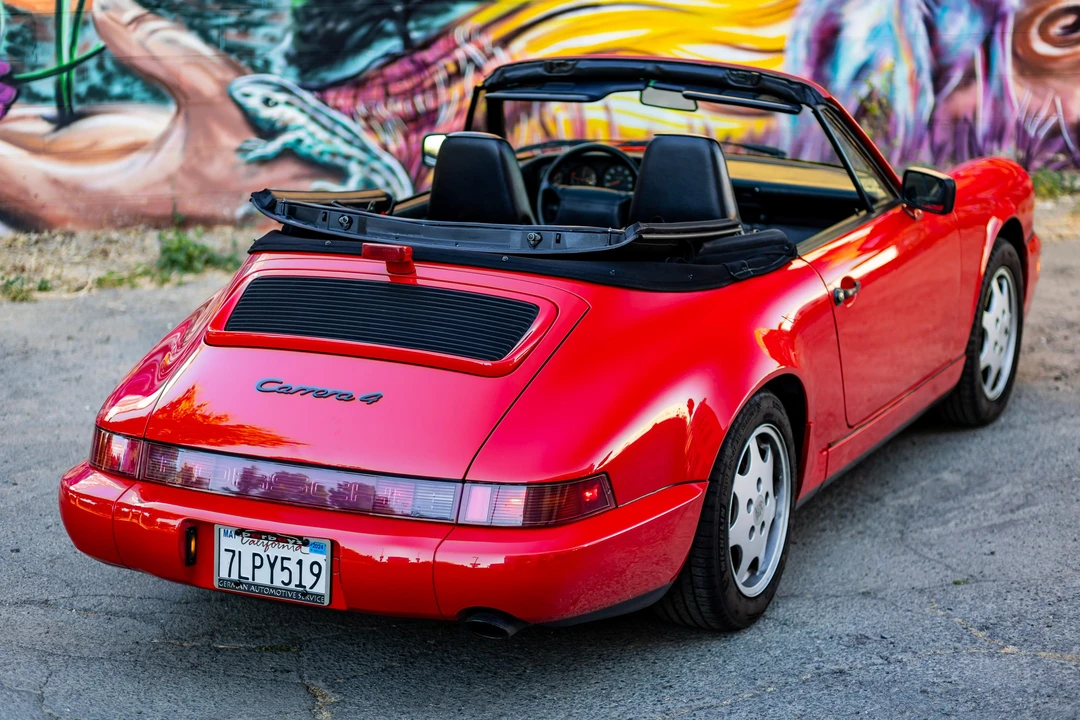1990 Porsche 964 Carrera 4 - Image 27 of 31
