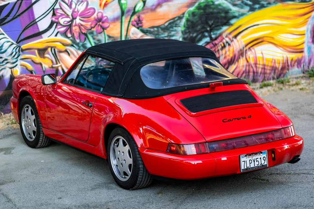 1990 Porsche 964 Carrera 4 - Image 4 of 31