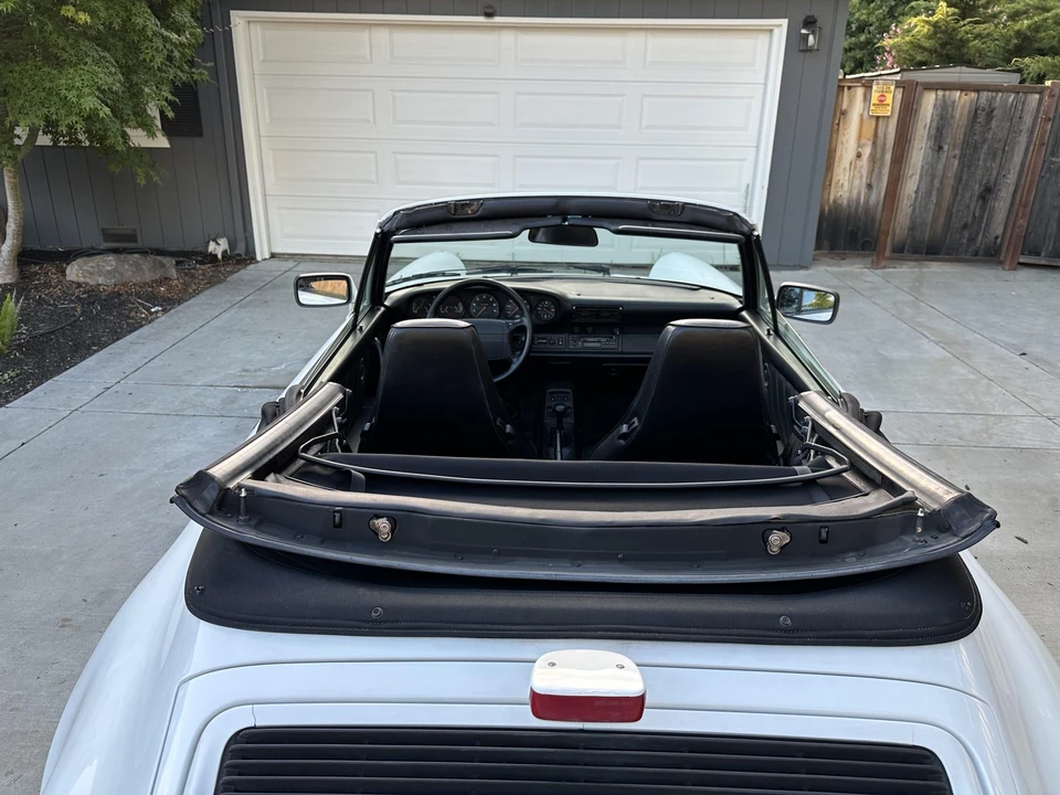 1990 Porsche 964 Carrera 4 - Image 27 of 31