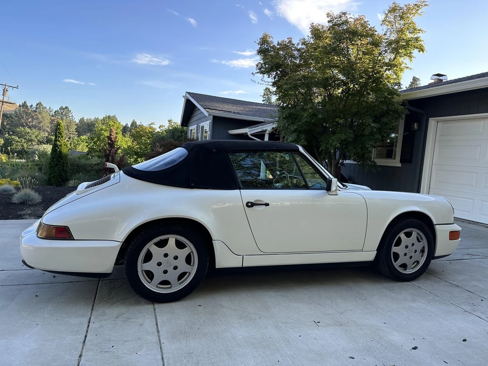 1990 Porsche 964 Carrera 4 - Image 14 of 31