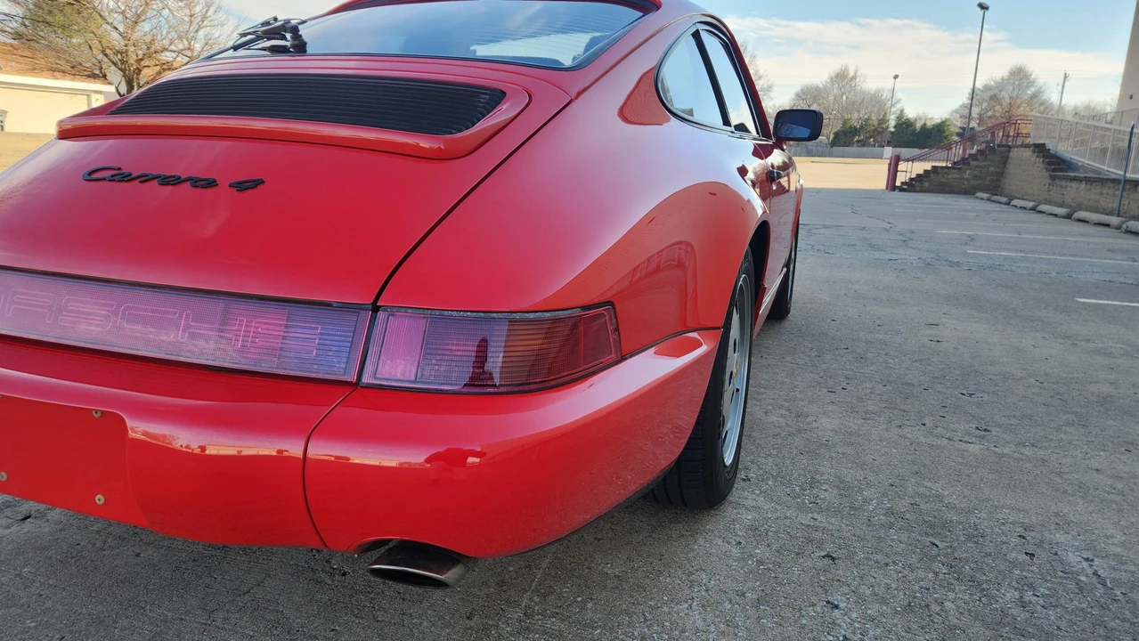 1990 Porsche 964 Carrera 4 - Image 21 of 31
