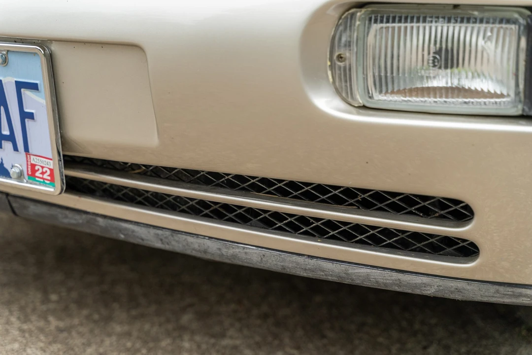 1990 Porsche 964 Carrera 4 - Image 24 of 31