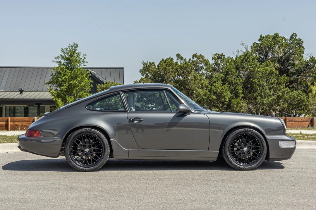 1990 Porsche 964 Carrera 4 - Image 15 of 31