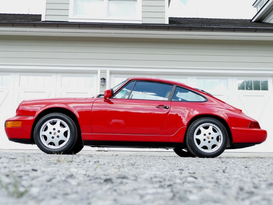 1990 Porsche 964 Carrera 4 - Image 15 of 31