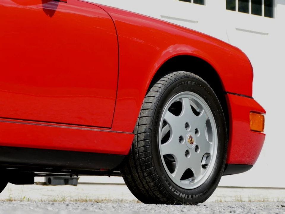 1990 Porsche 964 Carrera 4 - Image 26 of 31