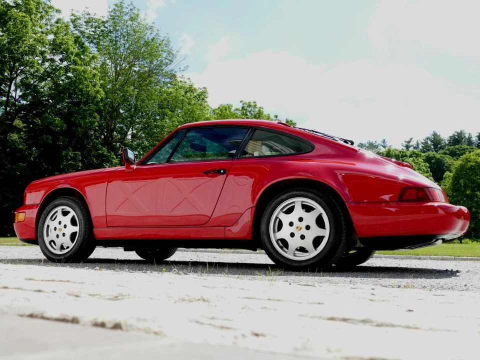 1990 Porsche 964 Carrera 4 - Image 14 of 31