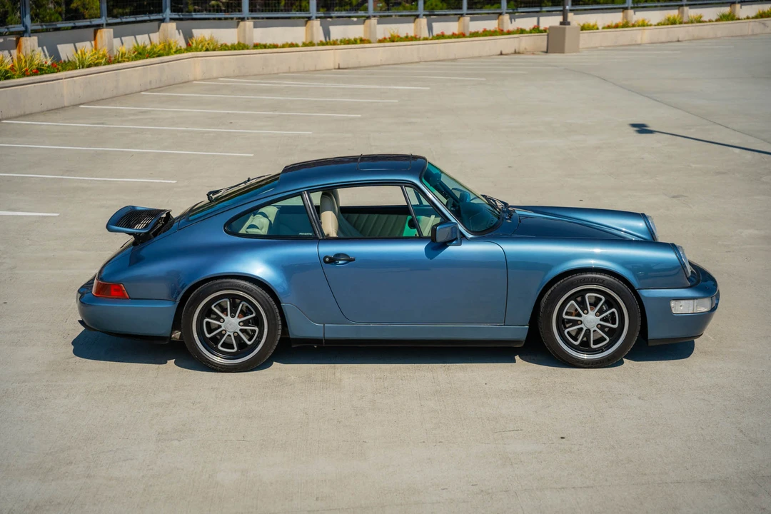 1990 Porsche 964 Carrera 4 - Image 28 of 31