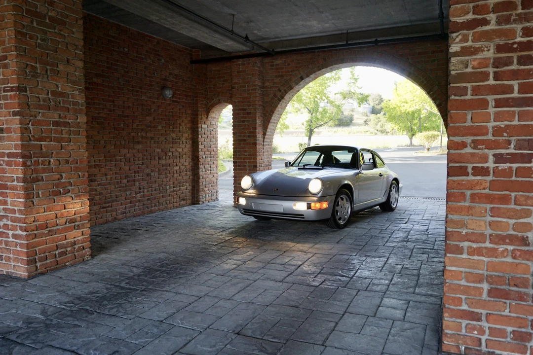 1990 Porsche 964 Carrera 4 - Image 2 of 31