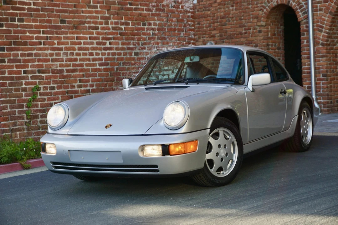 1990 Porsche 964 Carrera 4 - Image 6 of 31