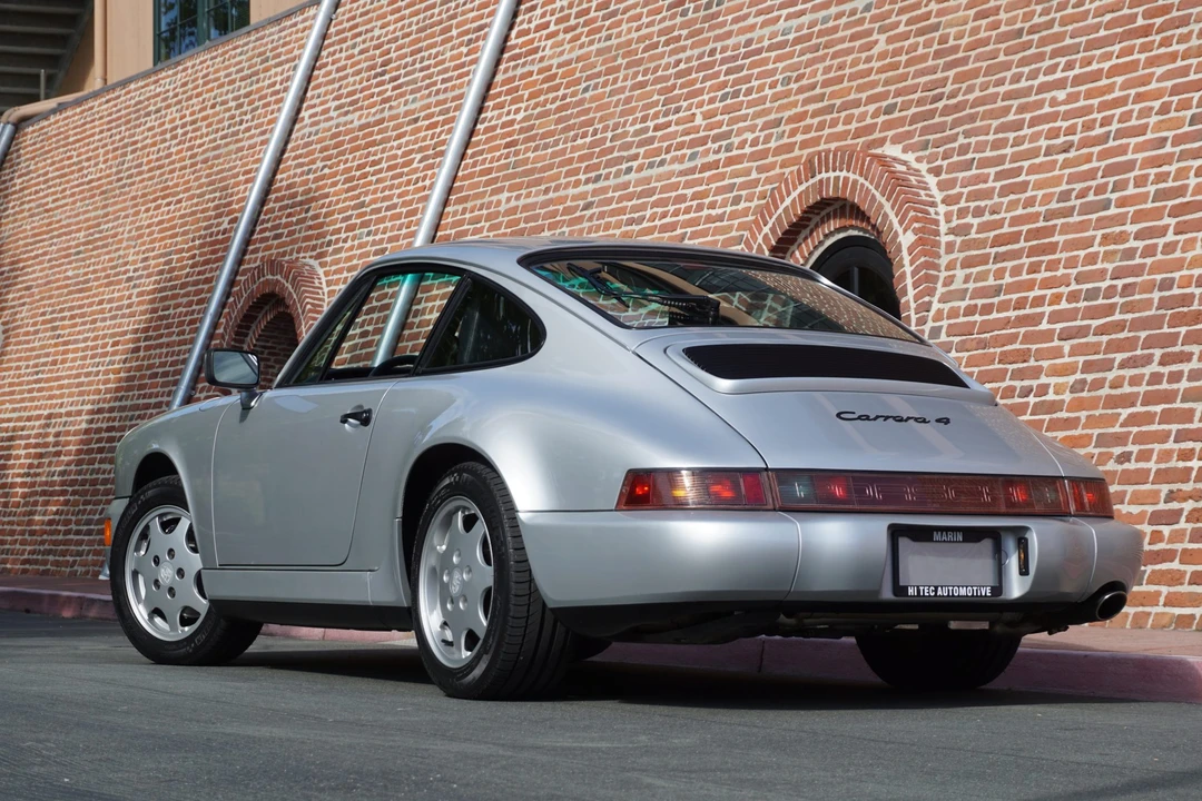 1990 Porsche 964 Carrera 4 - Image 22 of 31