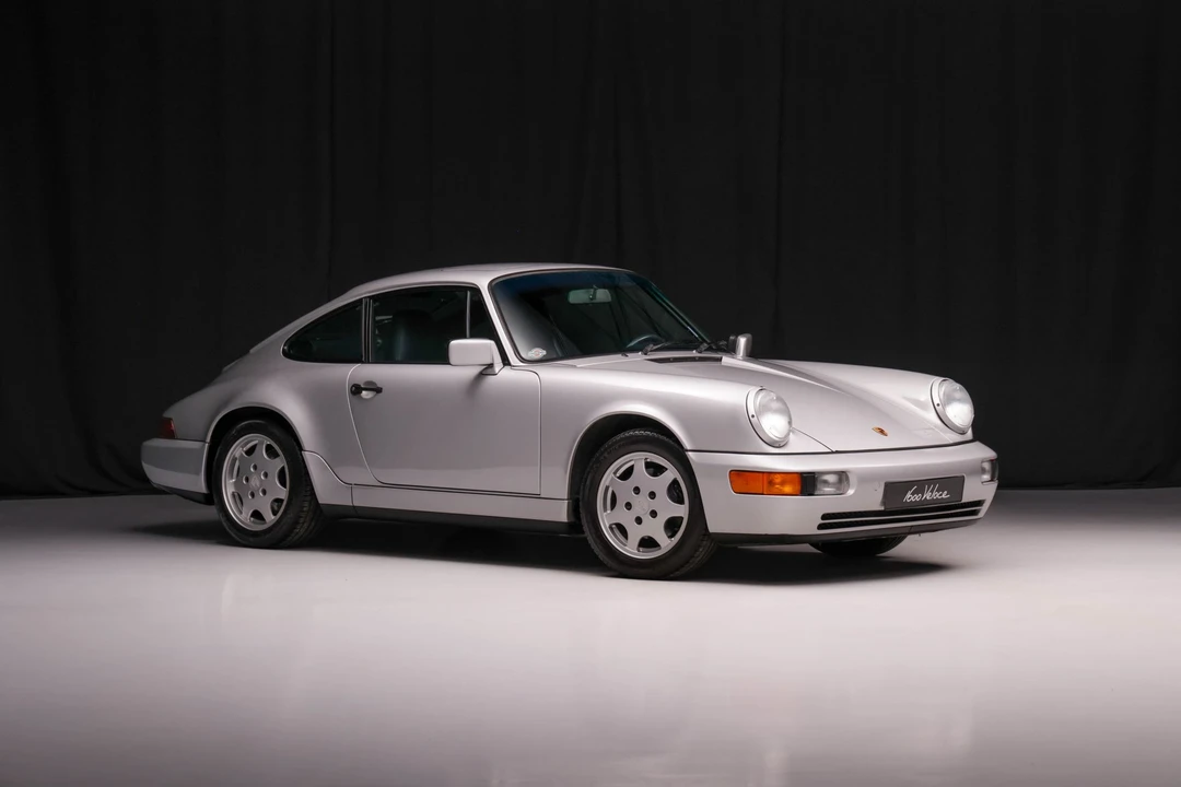1990 Porsche 964 Carrera 4 - Image 9 of 31