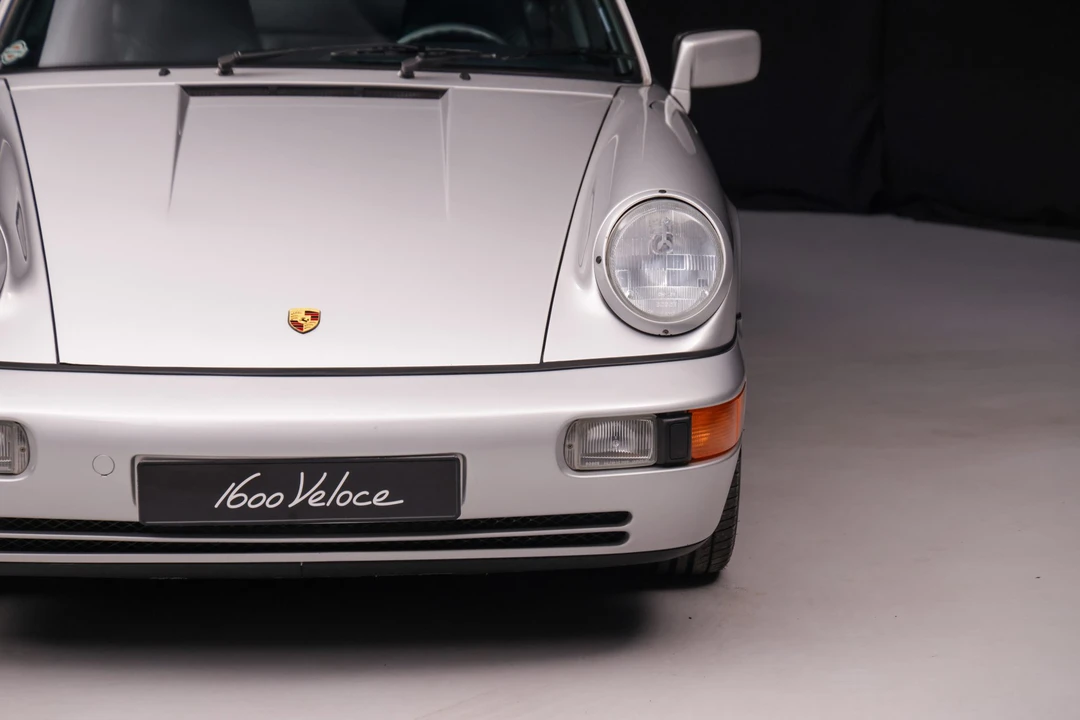 1990 Porsche 964 Carrera 4 - Image 17 of 31