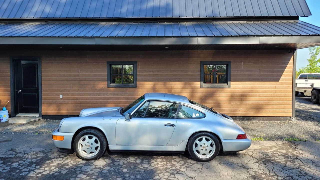 1990 Porsche 964 Carrera 4 - Image 21 of 31