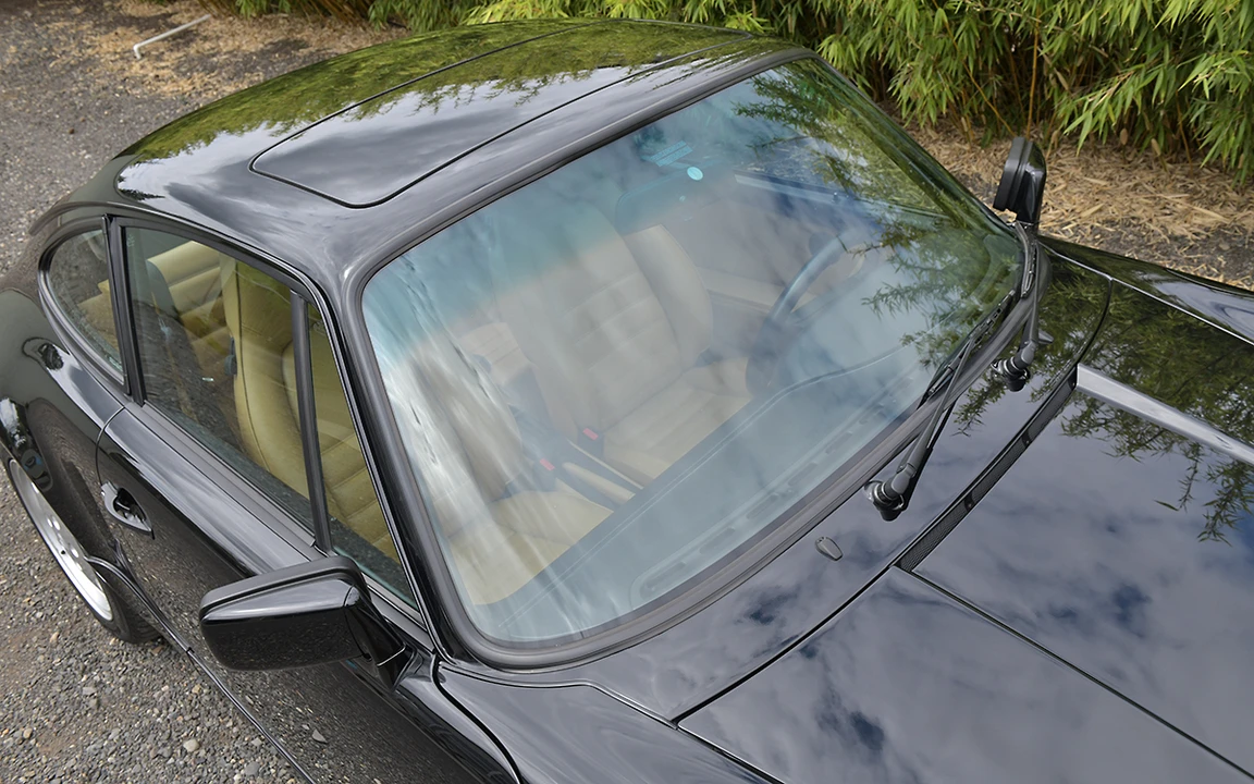 1990 Porsche 964 Carrera 4 - Image 28 of 31