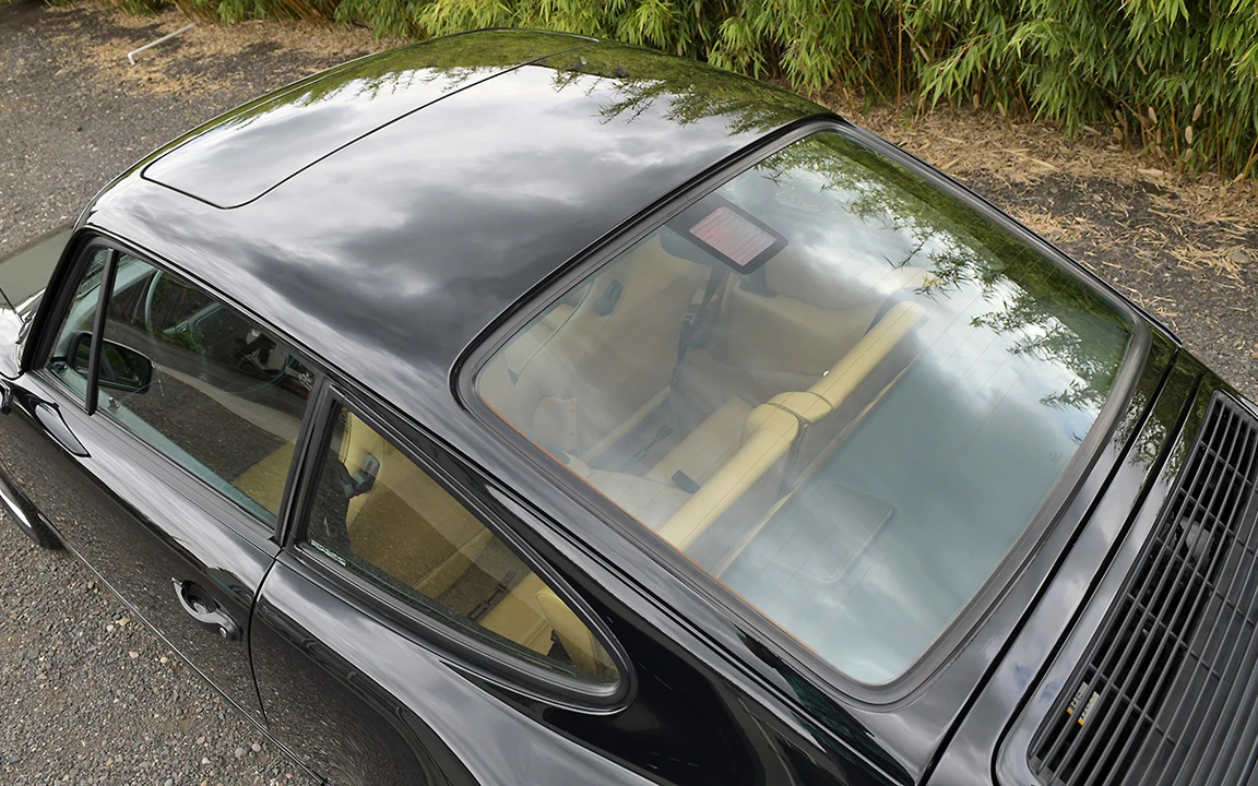 1990 Porsche 964 Carrera 4 - Image 17 of 31