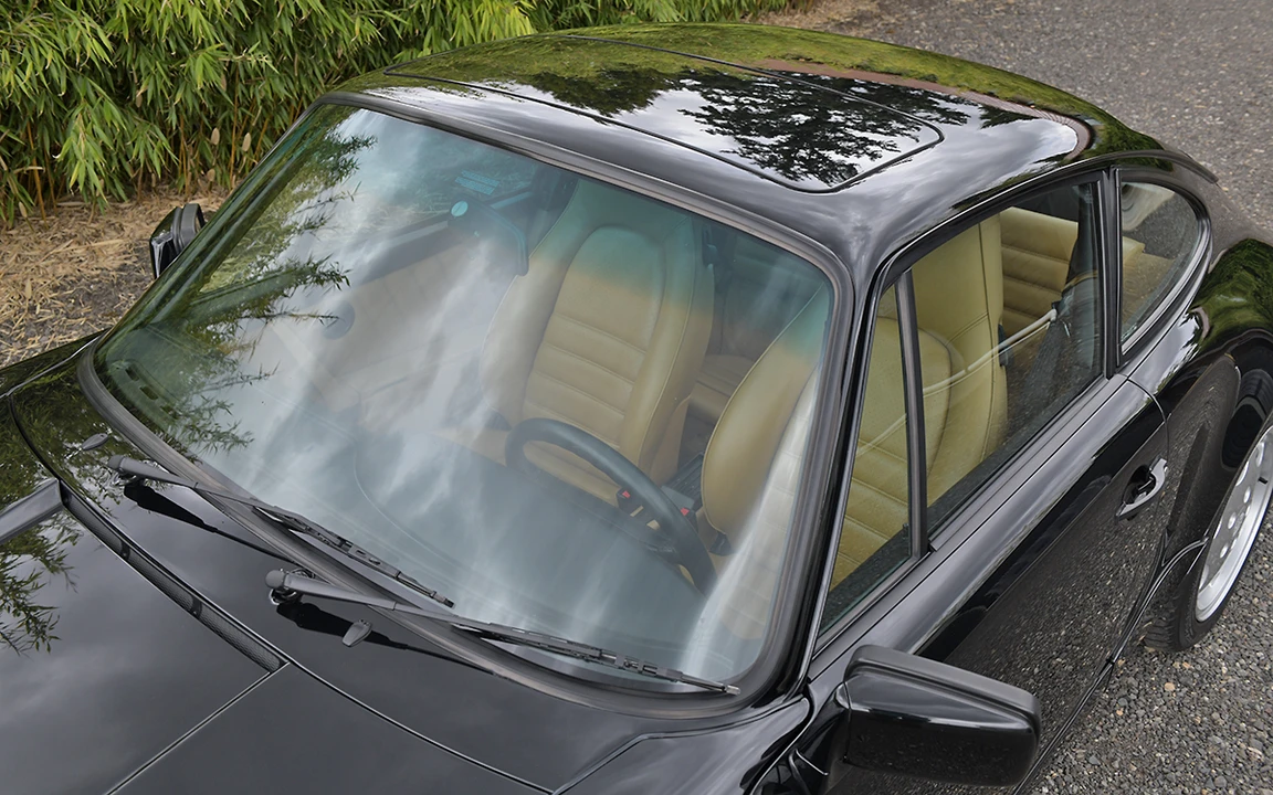 1990 Porsche 964 Carrera 4 - Image 9 of 31