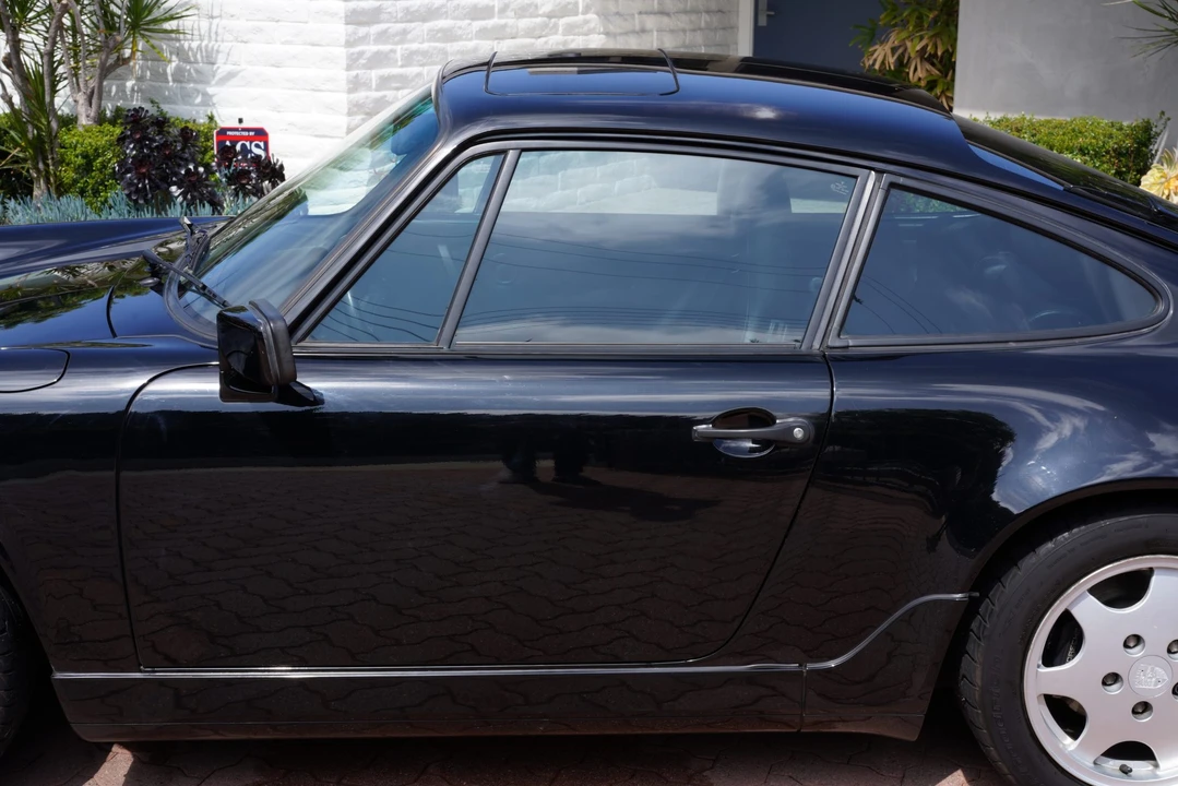 1990 Porsche 964 Carrera 4 - Image 19 of 31